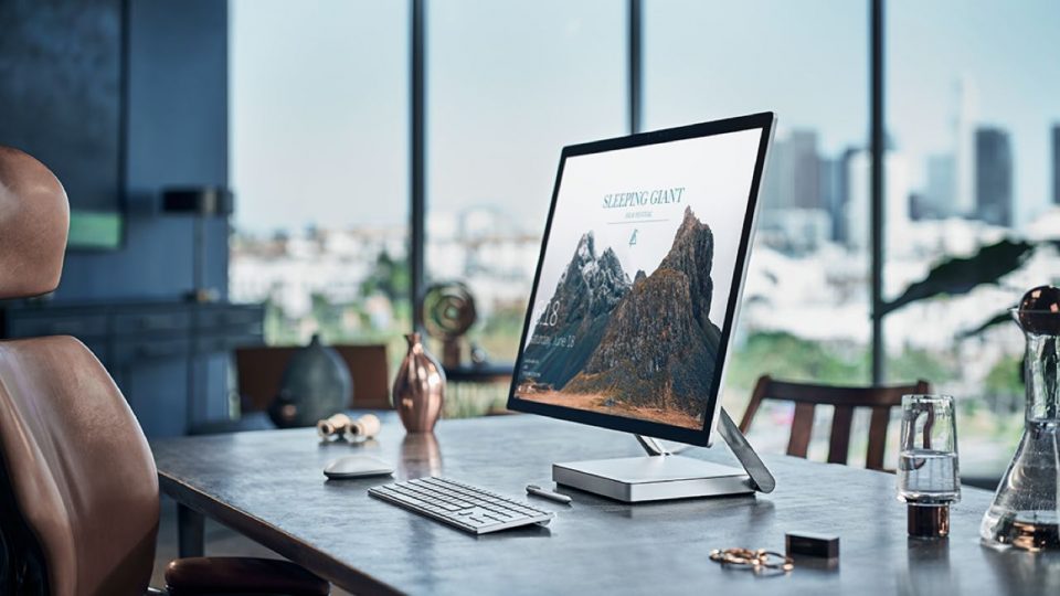 Microsoft pokazał Surface Studio, ładny komputer